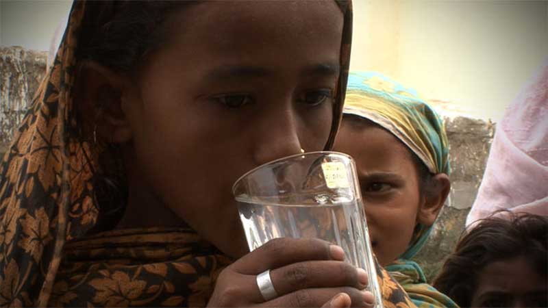 Drinking water lowers the risk of infections: study - Daily Times