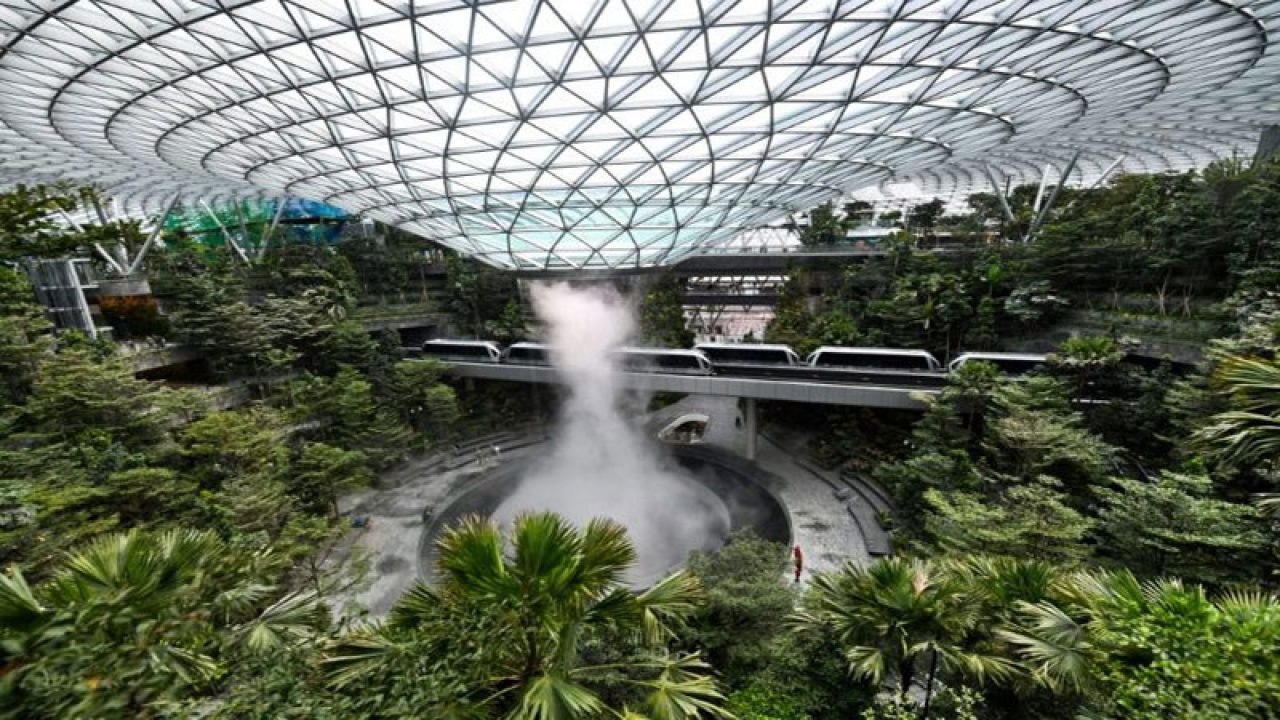 Singapore Airport Nature Dome Unveiled In Fight For Flights