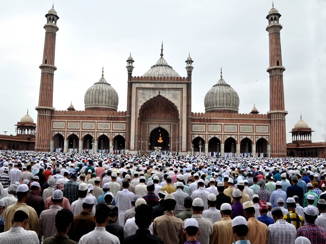 Muslims observe Jumatul Wida as Ramadan nears end - Daily Times