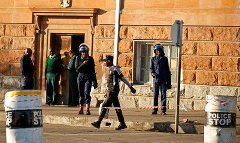Police Soldiers Deploy In Zimbabwes Bulawayo As Opposition Challenges Protest Ban Daily Times 