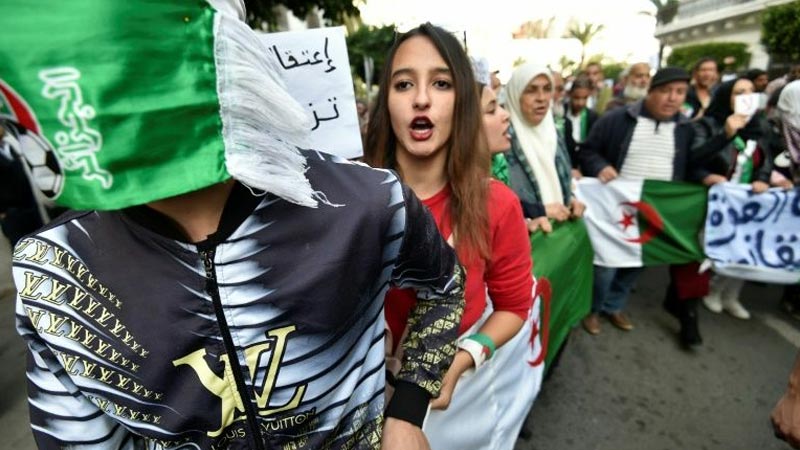 Algerian anti-election marchers vote with their feet | Daily times