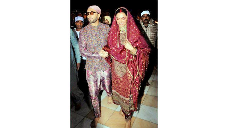 A detailed decode of Deepika Padukone and Ranveer Singh's couple style