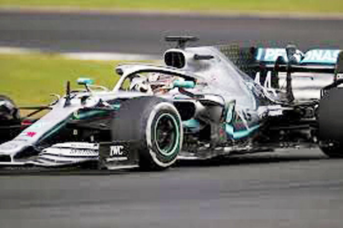 Mercedes to debut 2020 F1 car on Valentine’s Day