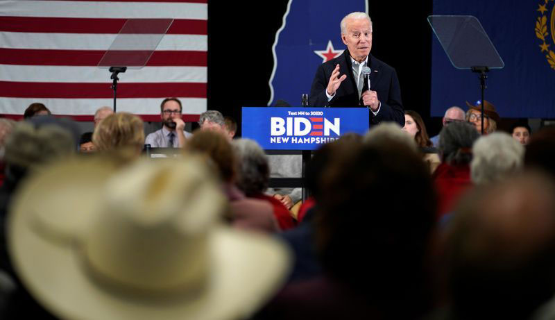 Rosy Polls But Few Yard Signs How Joe Biden Stumbled In Iowa