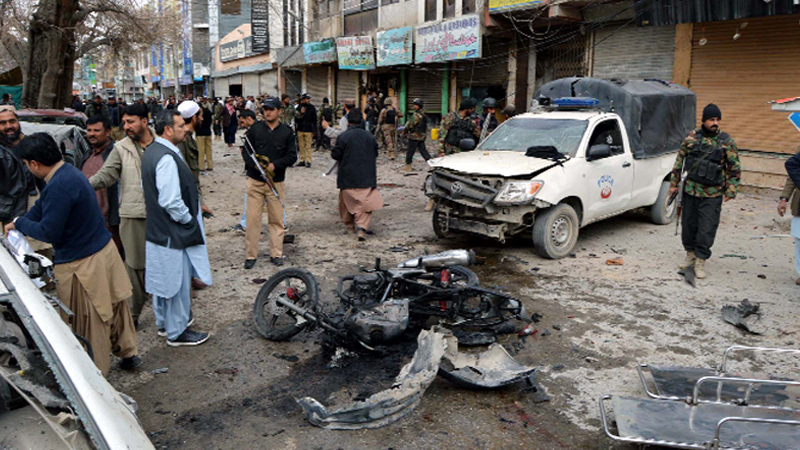 Suicide bombing in Quetta leaves 10 dead, 35 injured