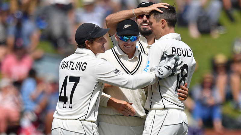 Boult leads attack as New Zealand on top against India