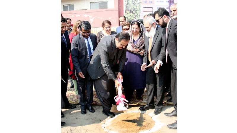 Buzdar lays foundation of 600-bed Mother & Child Hospital at Sir Ganga Ram Hospital