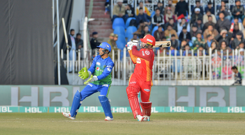 Multan Sultans crush Islamabad United to qualify for PSL play-offs 
