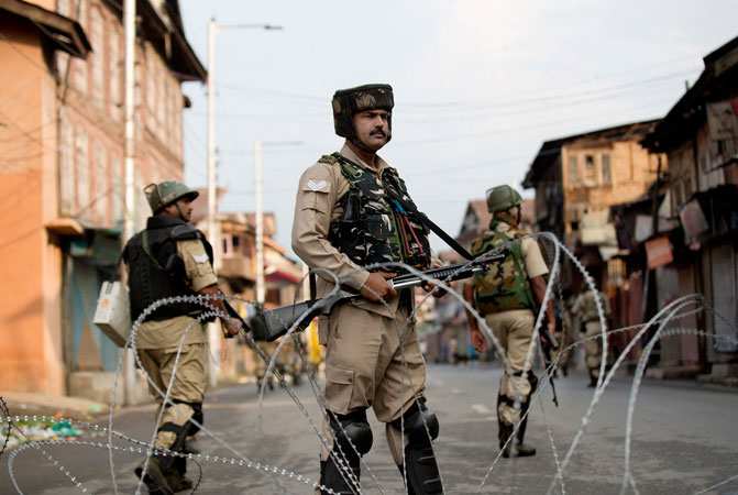 Majority of Kashmiri youth wants Indian forces to pull out of valley