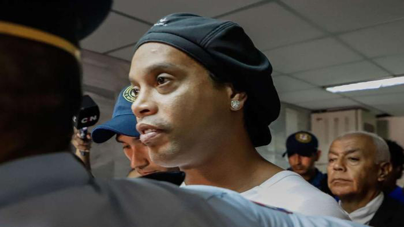 Judge Rules Ronaldinho Must Remain In Paraguayan Jail