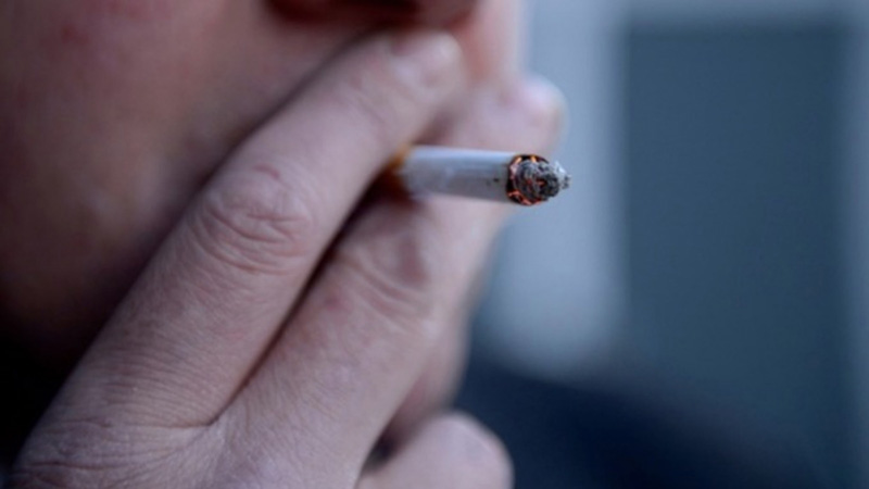Smokers urged to quit now or face greater risk from coronavirus