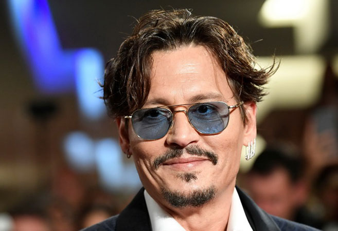 Johnny Depp plays a ruthless colonel in trailer for 'Waiting for the ...
