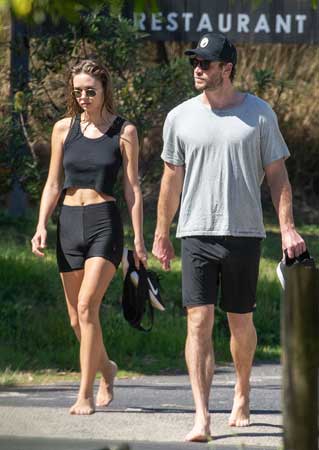 Liam Hemsworth And Gabriella Make Their First Official Appearance As A Couple Daily Times