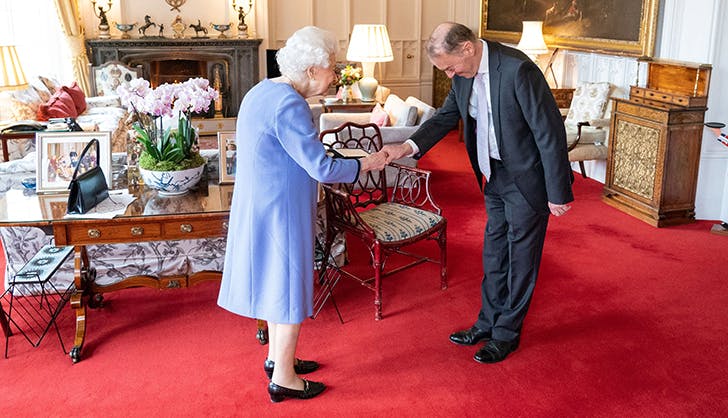 Queen Elizabeth accidentally shares rare picture of great-grandchildren ...