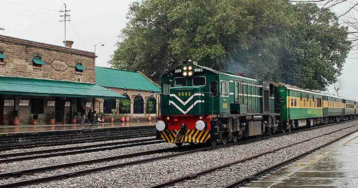 Railways invests Rs.1862.84m in track rehabilitation project
