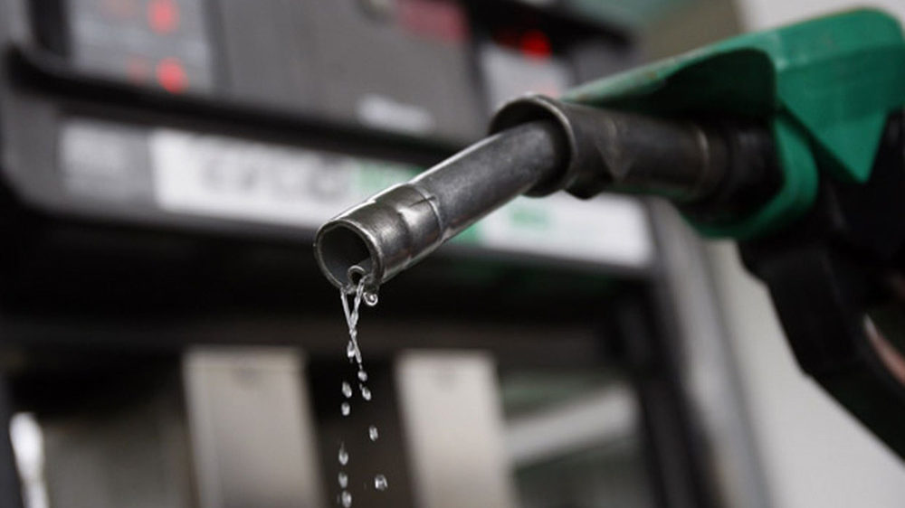 Govt likely to rise petrol price today