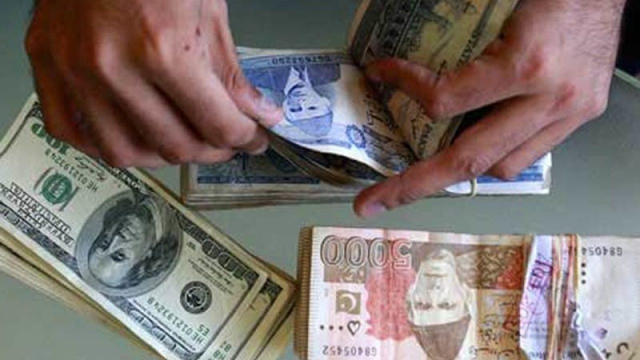 Rupee continues recovery against US dollar