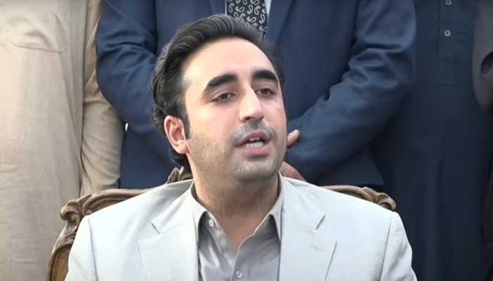 Bilawal pledges to continue struggle for democracy on 15th anniversary of Karsaz carnage