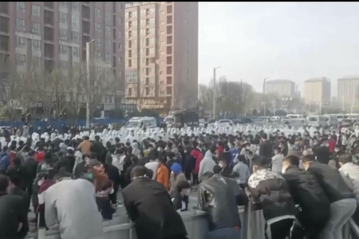 China's 'iPhone city' under COVID lockdown after violent clashes