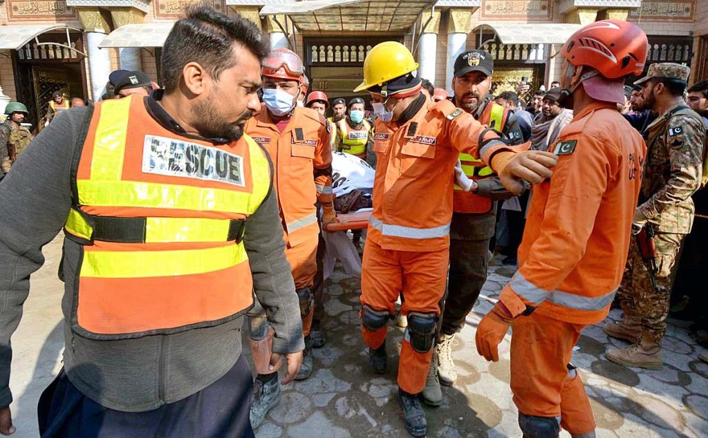 Peshawar blast: Lady Reading Hospital receives 100 dead bodies