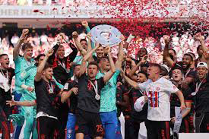 Bayern win Bundesliga title with last-gasp goal in dramatic season finale