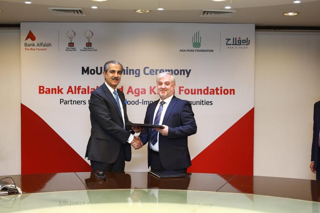 Bank Alfalah partners with Aga Khan Foundation to provide health services in flood-hit areas
