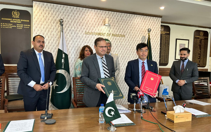 Japan extends grant aid to Pakistan