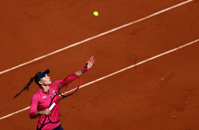 Ruud, Rybakina gain momentum at French Open