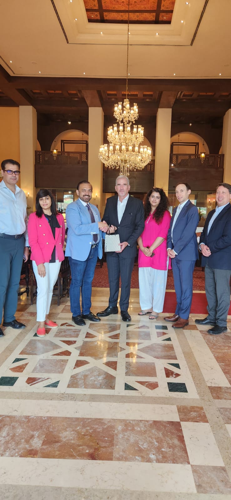 Coca-Cola Pakistan welcomes US diplomats John Letvin, Zachary Bailey to Pakistan