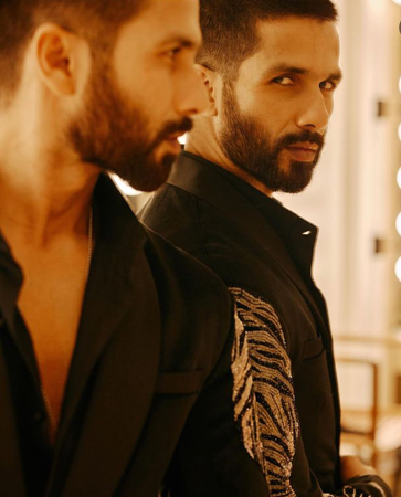 Shahid Kapoor teases fans with an update from his OTT Debut Farzi-hkpdtq2012.edu.vn