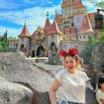 Naimal shares lovely moments with family at Disneyland
