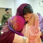 CM VISITS SARGODHA TO CONSOLE THE GRIEVED MOTHER