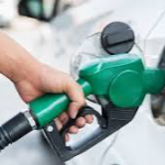 Petrol price in Pakistan slashed by Rs10 per litre
