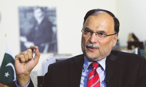 Ahsan Iqbal Downplays PPP’s Warning of Coalition Split, Emphasizes Collaborative Politics