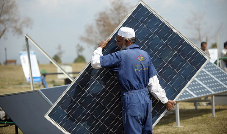 Pakistan and Saudi Arabia achieve biggest installed capacity of Solar PV