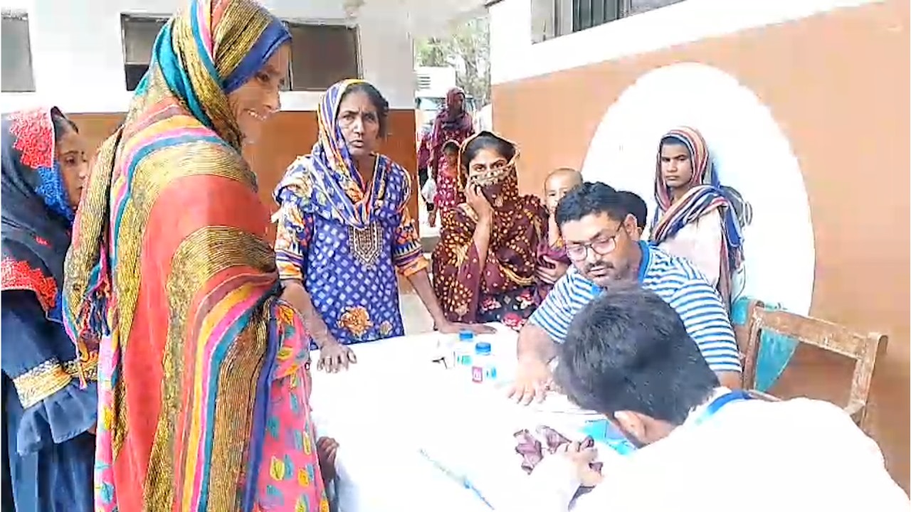 One-Day Free Medical Camp Held at Thatta Cement Factory; Over 900 Patients Treated