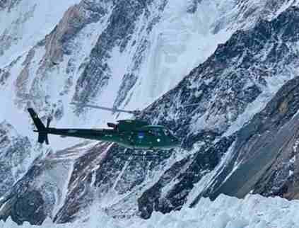 Army airlifts stranded tourists in Deosai, Babusar rescue - Daily Times
