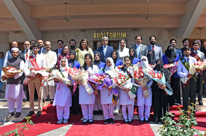 Girls outshine boys as FBISE announces HSSC result - Daily Times