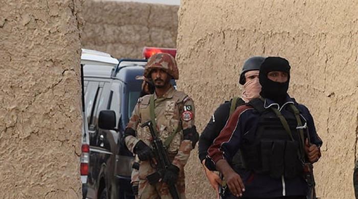 DI Khan Bomb Attack Injures 14 Soldiers