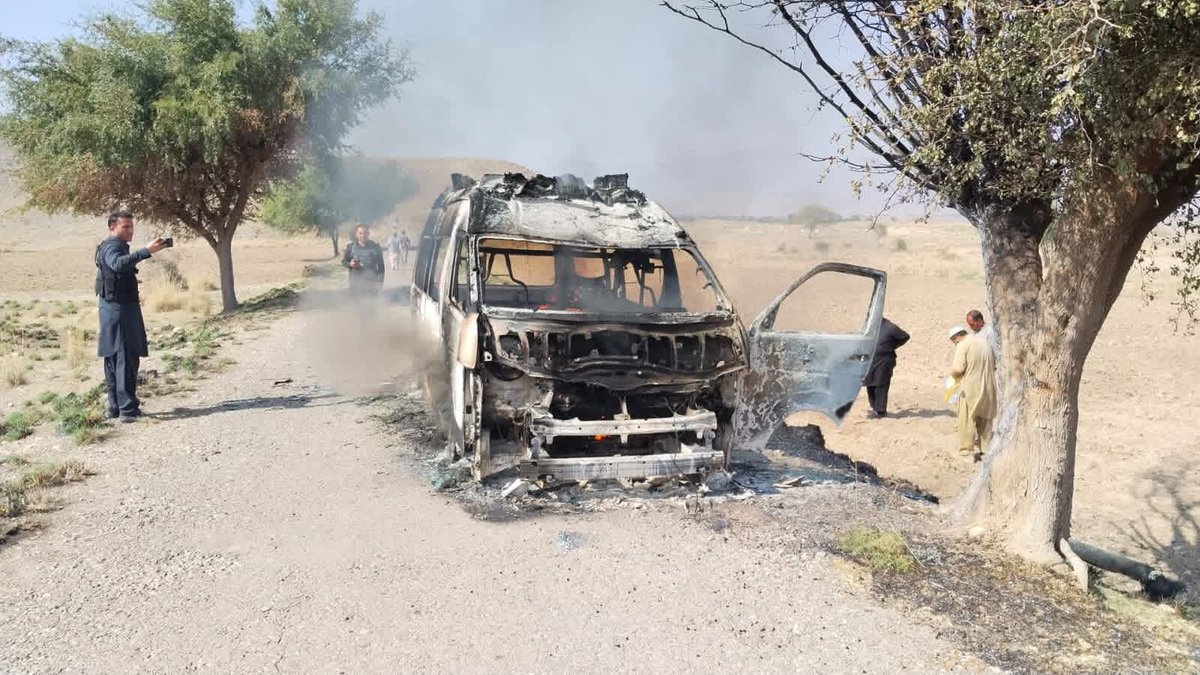 Fitna Al-Khawarij set fire to a Rescue ambulance in Karak