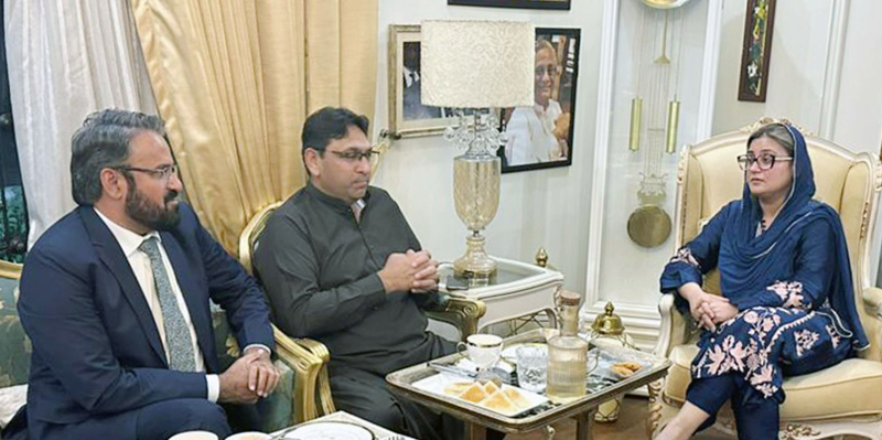 Azma meets former MPC president, extends best wishes for upcoming elections
