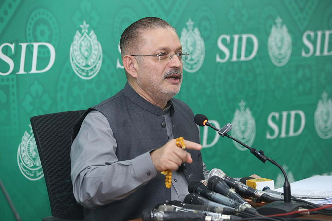 Memon accuses federal minister of conspiring against Sindh govt