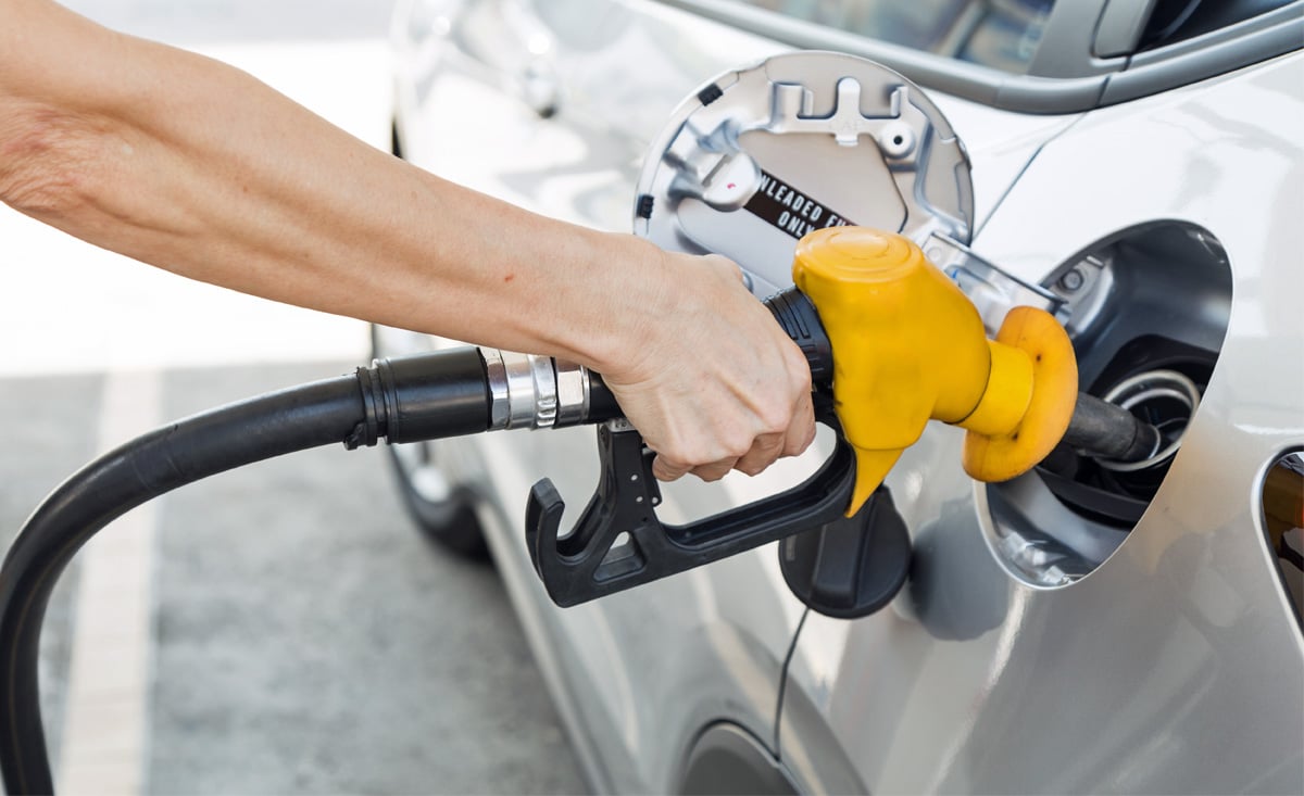 Levy on High-Octane Fuel for Luxury Cars Raised to 300 Rupees