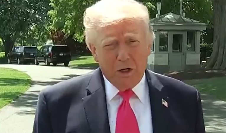 Trump says he may travel to Islamabad if Iran deal signed