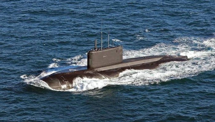 First China-Built Hangor-Class Submarine Arrives in Karachi