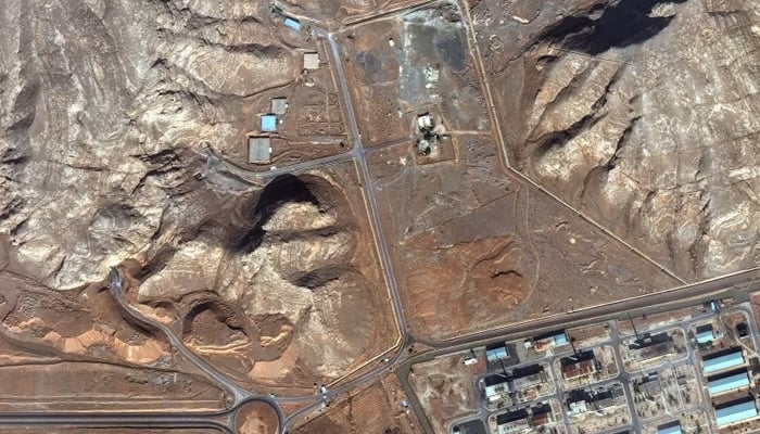 Iran seals uranium sites underground