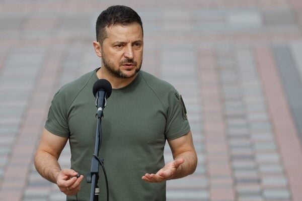 Ukraine signs deal for 600 missiles with Germany