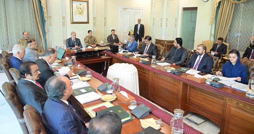 PM hails provinces’ role in addressing economic issues