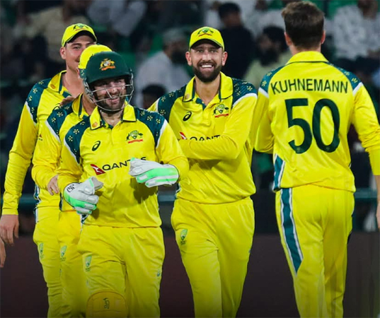 Australia beat Pakistan in second ODI to level series 1-1