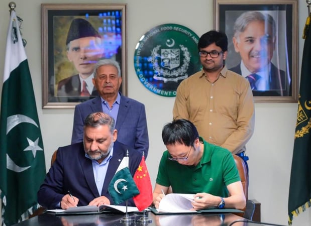 Pakistan opens $25m annual export market for buffalo genetics in China